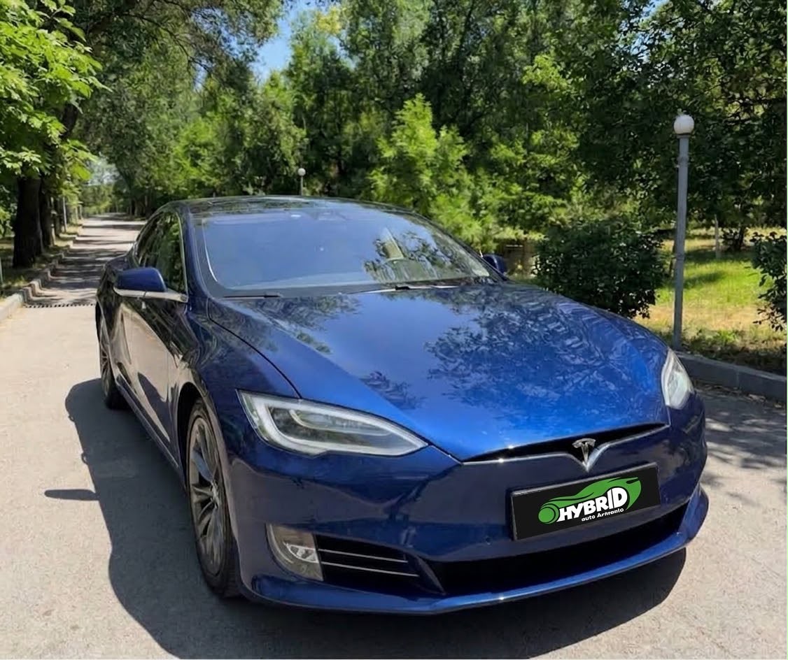 Tesla Model S